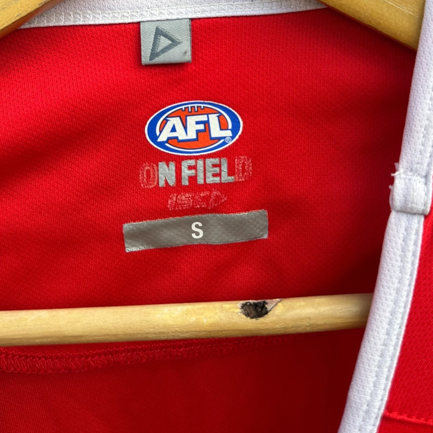 SYDNEY SWANS ISC 2020 ON FIELD TRAINING SINGLET