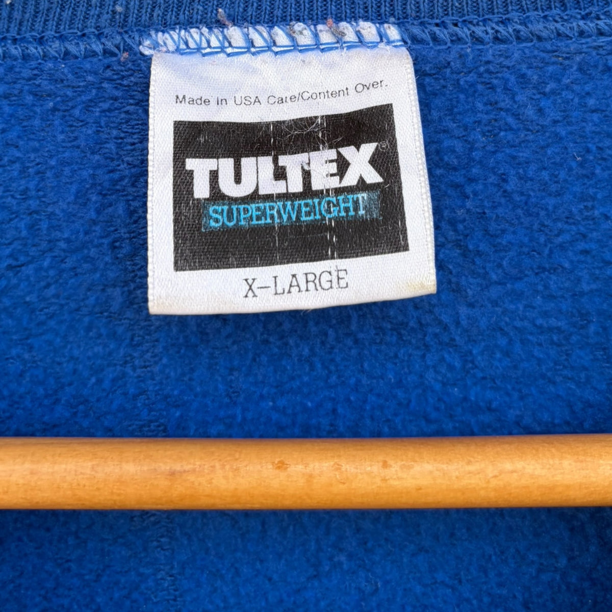 LA Rams Tultex NFL Super Bowl 2000 Champions Vintage Blue Crew Neck Jumper