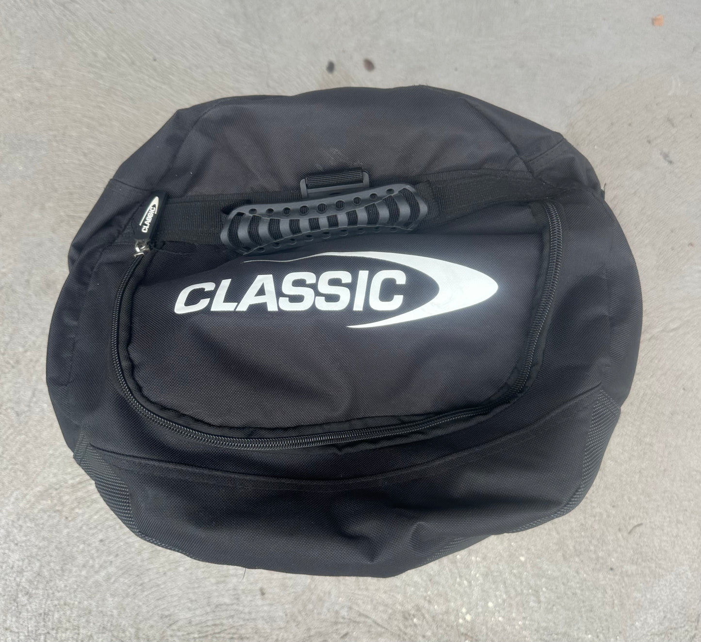Newcastle Knights Classic Black Duffel / Gym Player Issued Bag