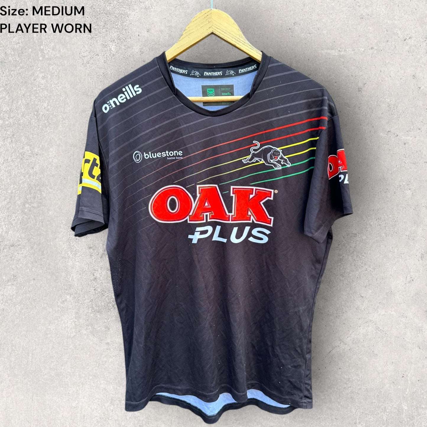 PENRITH PANTHERS 2023 PLAYER ISSUED TRAINING SHIRT TO PRESTON RIKI