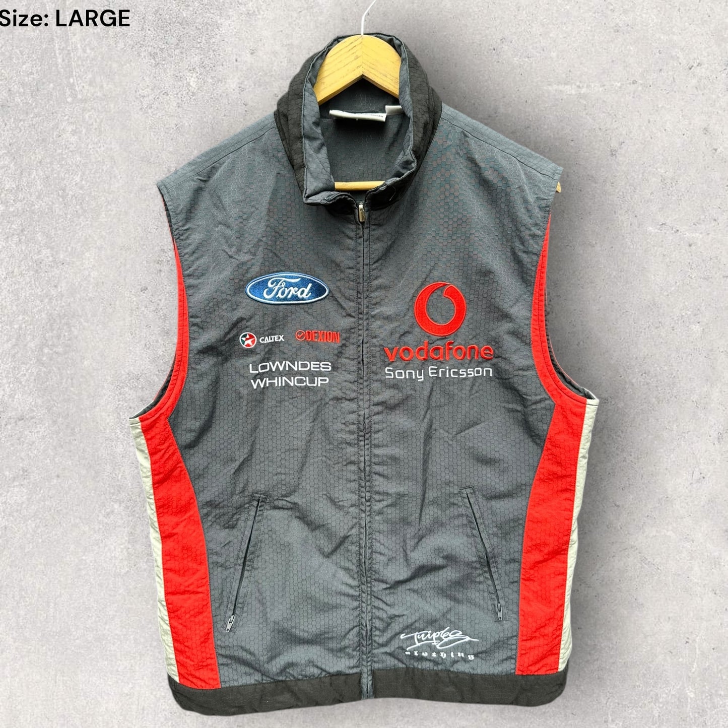 VODAFONE X FORD RACING LOWNDES X WHINCUP V8 SUPERCARS SLEEVELESS VEST