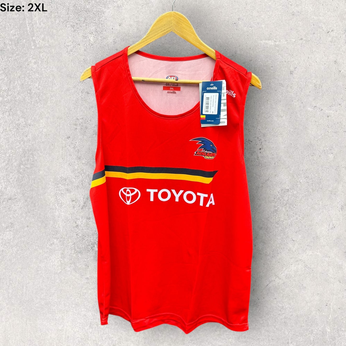 ADELAIDE CROWS ON FIELD 2021 RED TRAINING SINGLET NEW WITH TAGS