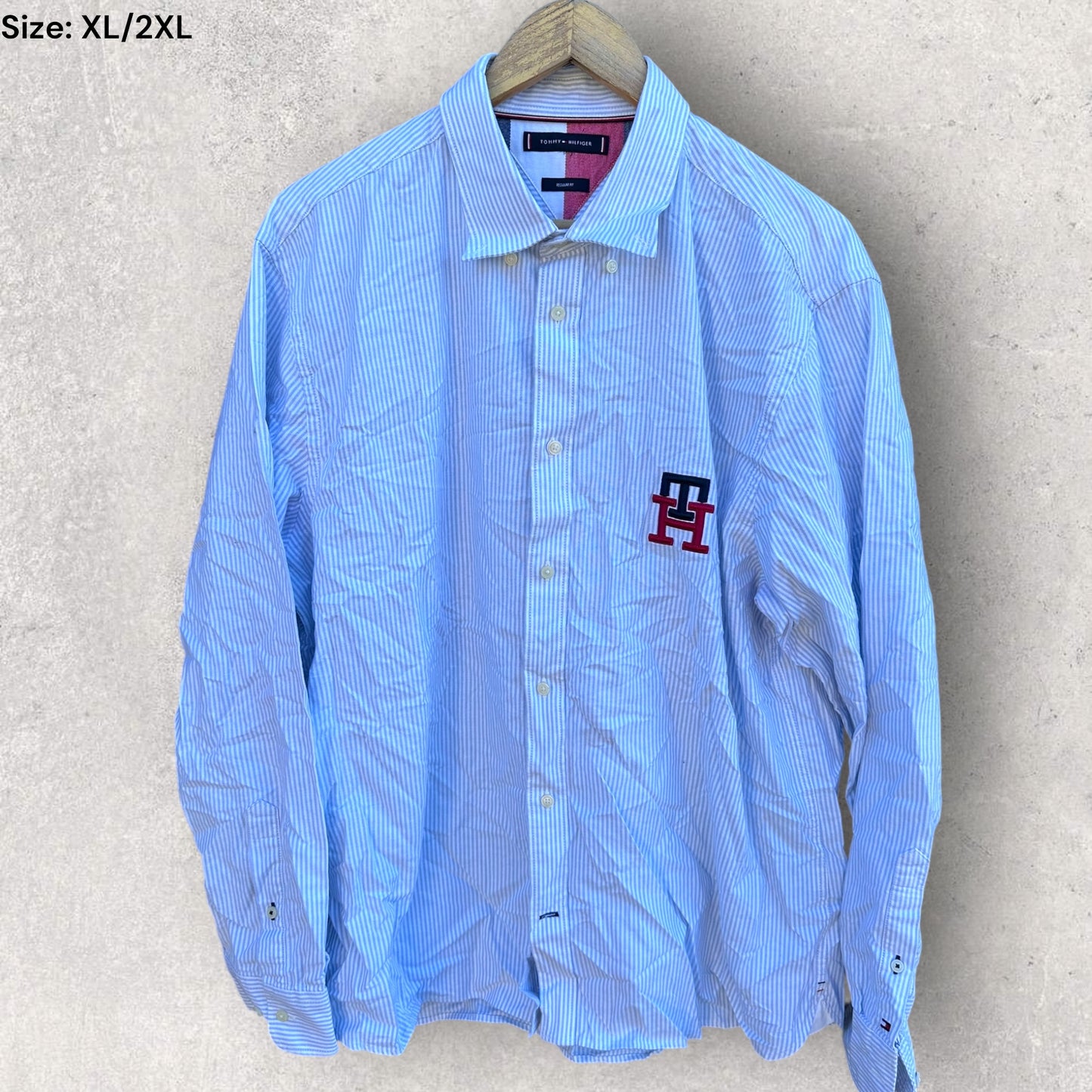 TOMMY HILFIGER BLUE STRIPPED LONG SLEEVE BUTTON UP SHIRT