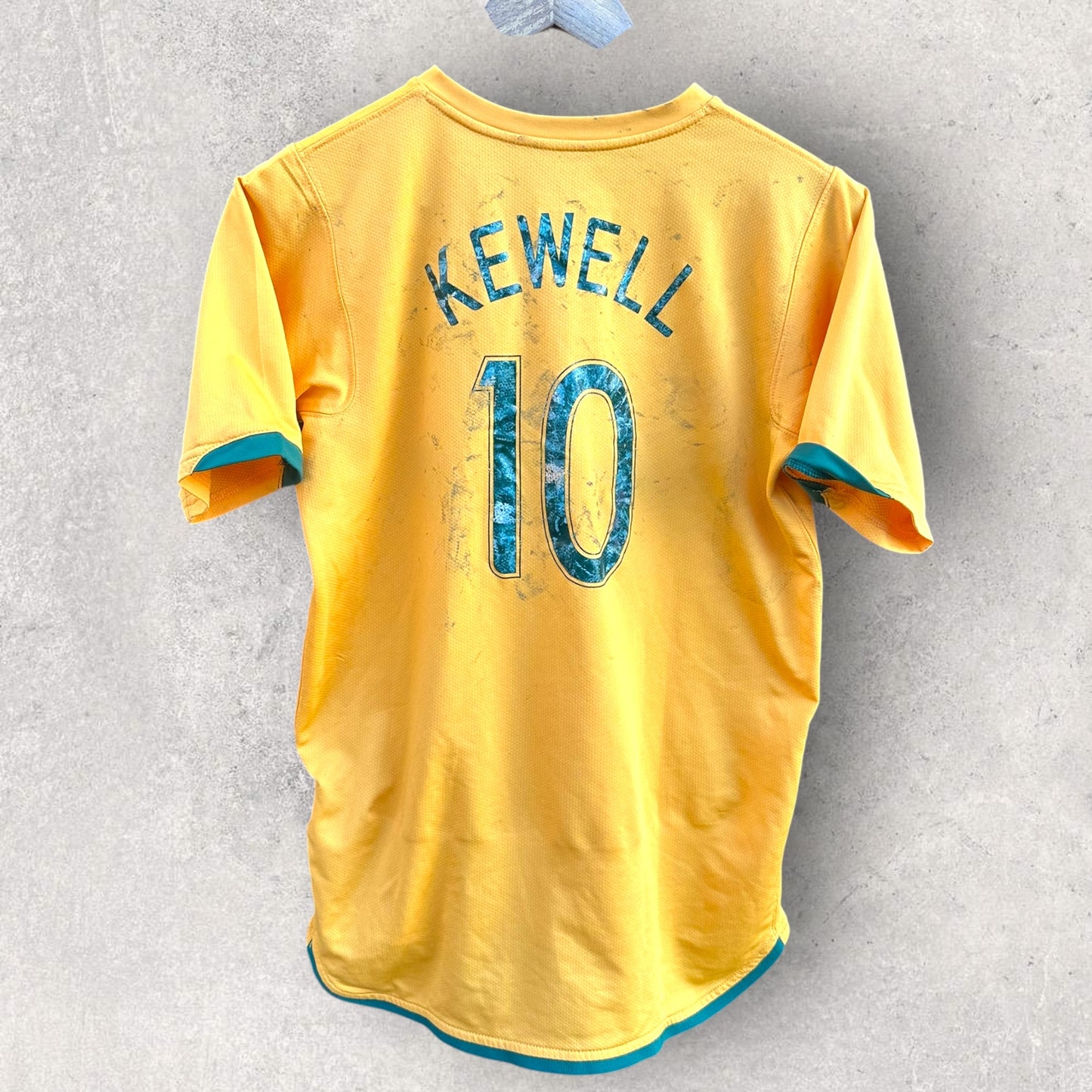 HARRY KEWELL AUSTRALIAN SOCCEROOS 2006 NIKE HOME KIDS FOOTBALL JERSEY