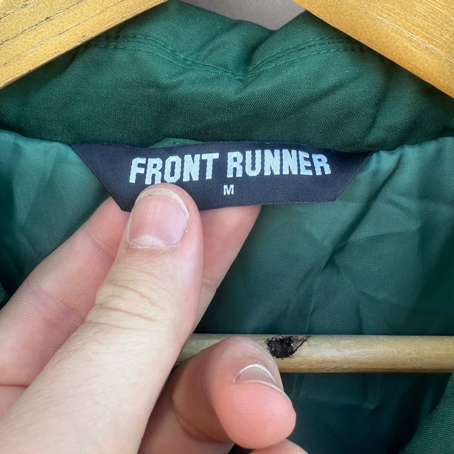 FRONT RUNNER HOCKEY SQUAD GREEN BUTTON UP JACKET