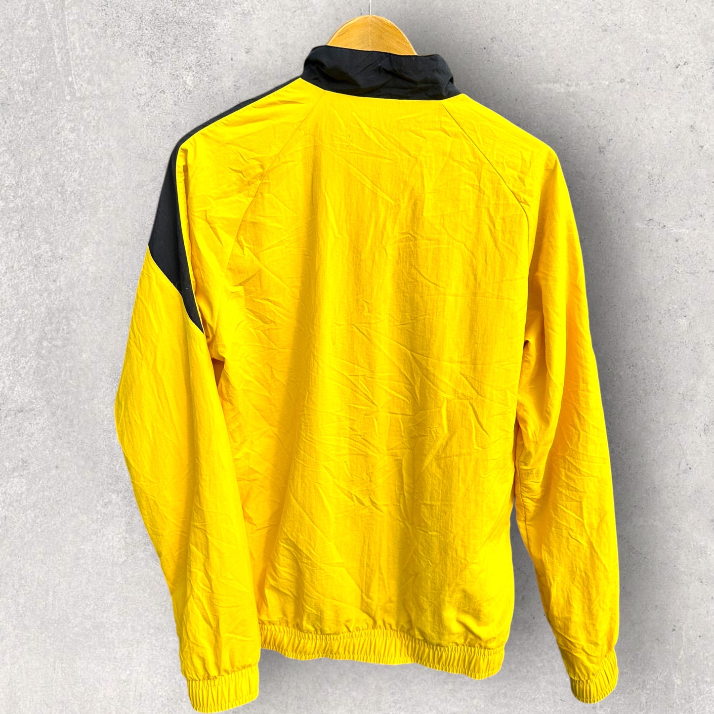 REEBOK CLASSICS YELLOW WINDBREAKER FULL ZIP JACKET