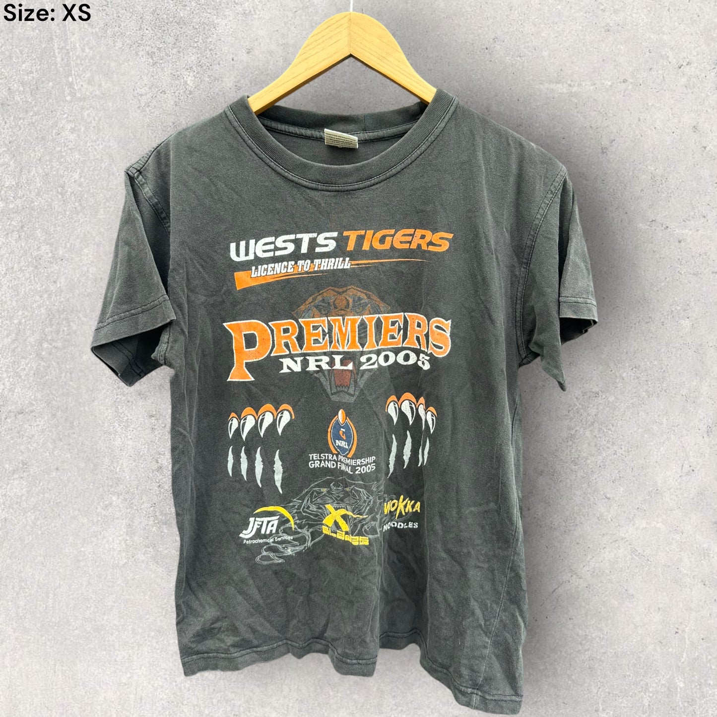 WESTS TIGERS 2005 PREMIERS T-SHIRT