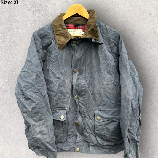 RM WILLIAMS BUTTON UP THICK JACKET