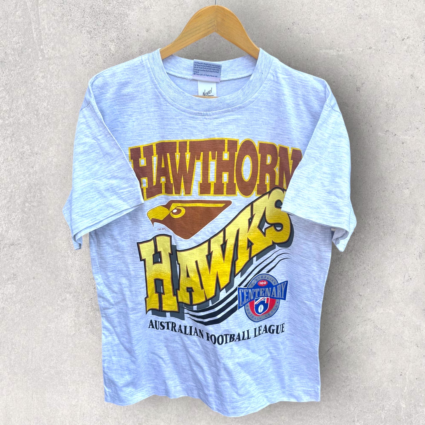 HAWTHORN HAWKS 1996 CENTENARY OF AFL VINTAGE GREY DEADSTOCK T-SHIRT FULL BOAR