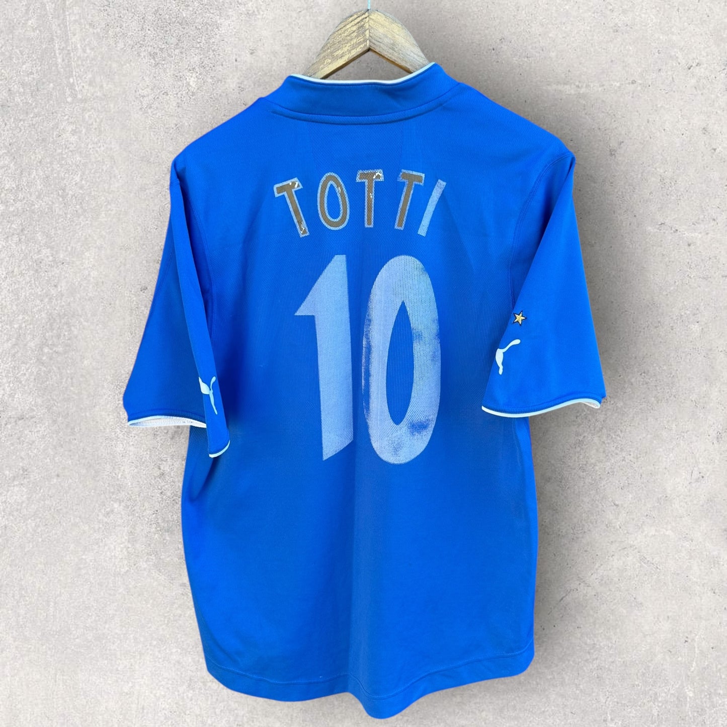 Francesco TOTTI Italy 2004 Puma Home Football Vintage Jersey