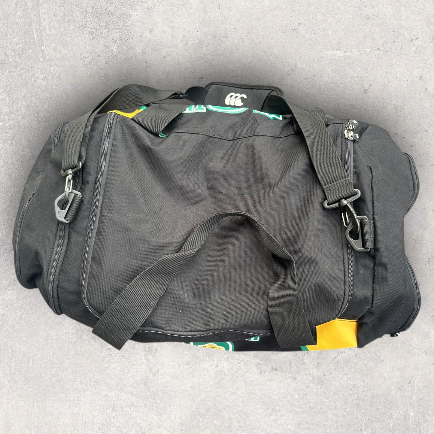 BUNDABERG RUM WALLABIES 16TH PLAYER CANTERBURY RUGBY UNION DUFFEL BAG