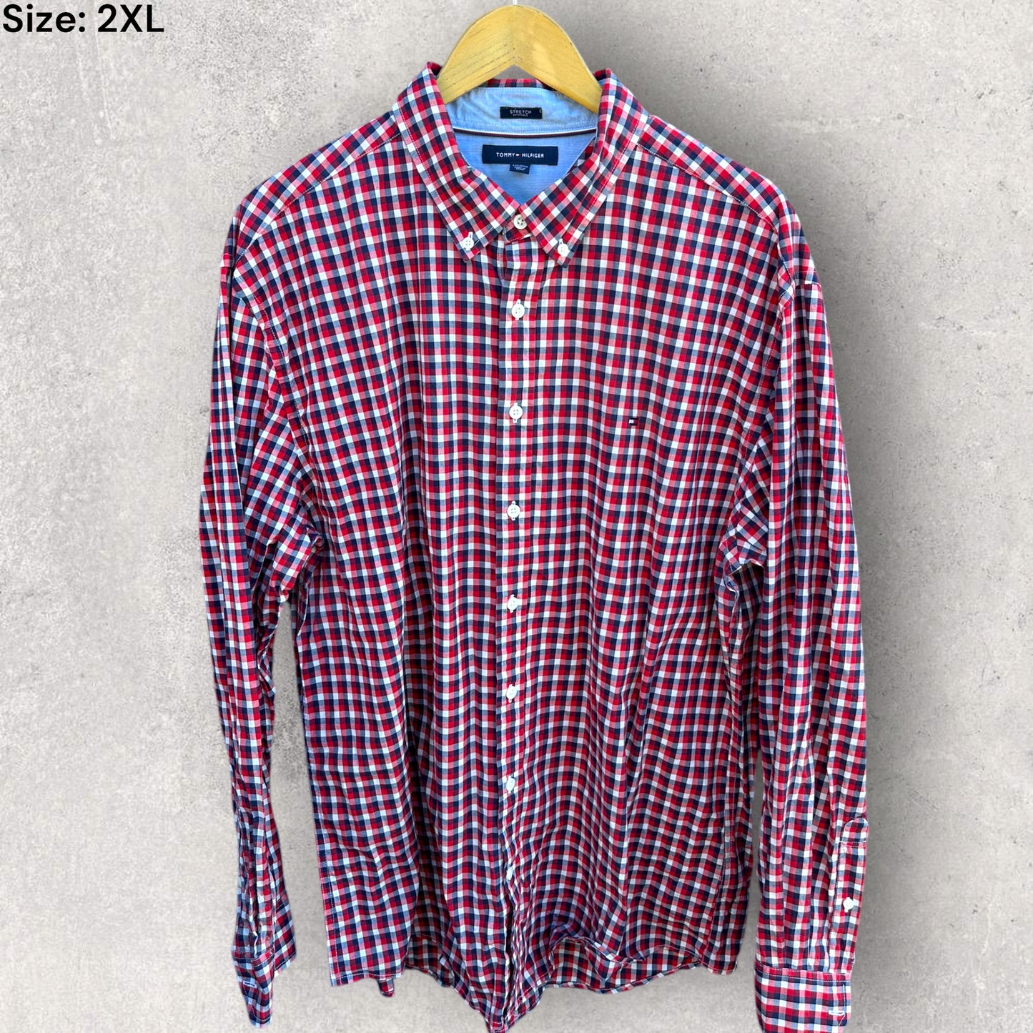 TOMMY HILFIGER LONG SLEEVE RED CHECKERED BUTTON UP SHIRT