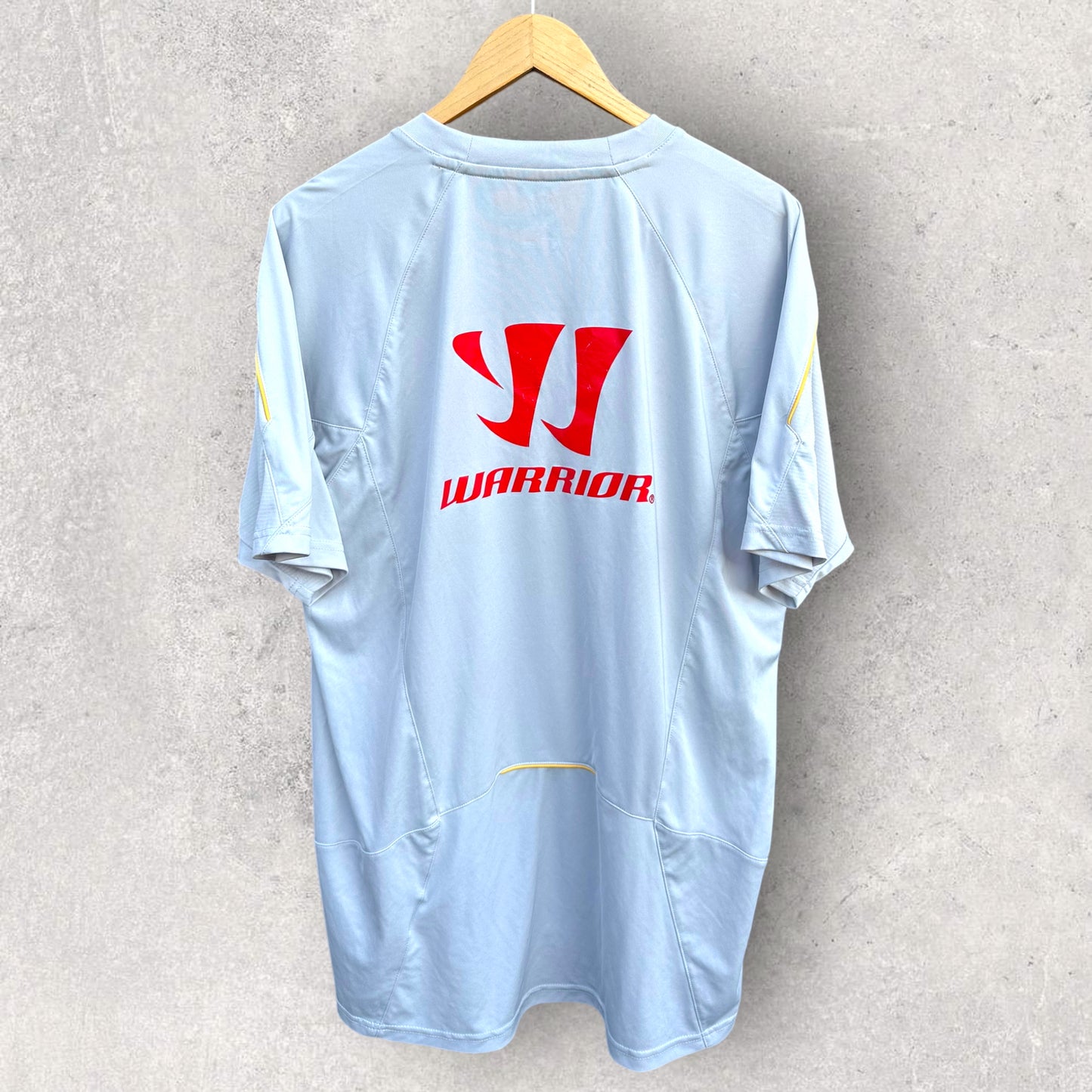 LIVERPOOL FC WARRIOR TRAINING JERSEY