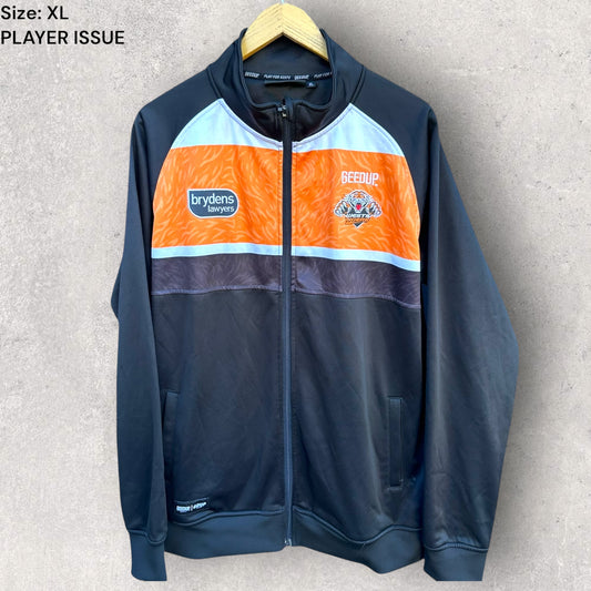 WESTS TIGERS GEEDUP PLAYER ISSUED JACKET