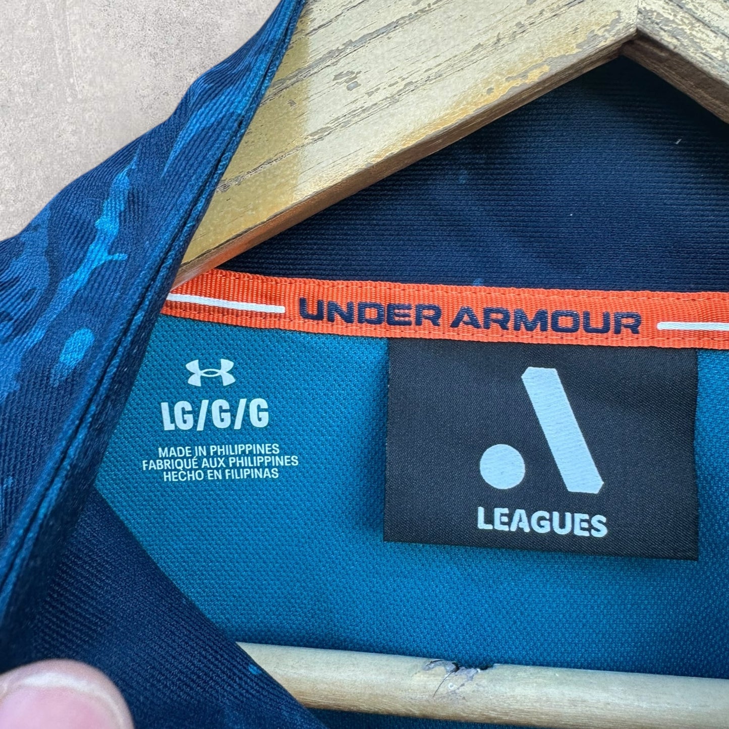 SYDNEY FC 2023-2024 UNDER ARMOUR FULL ZIP FOOTBALL JACKET