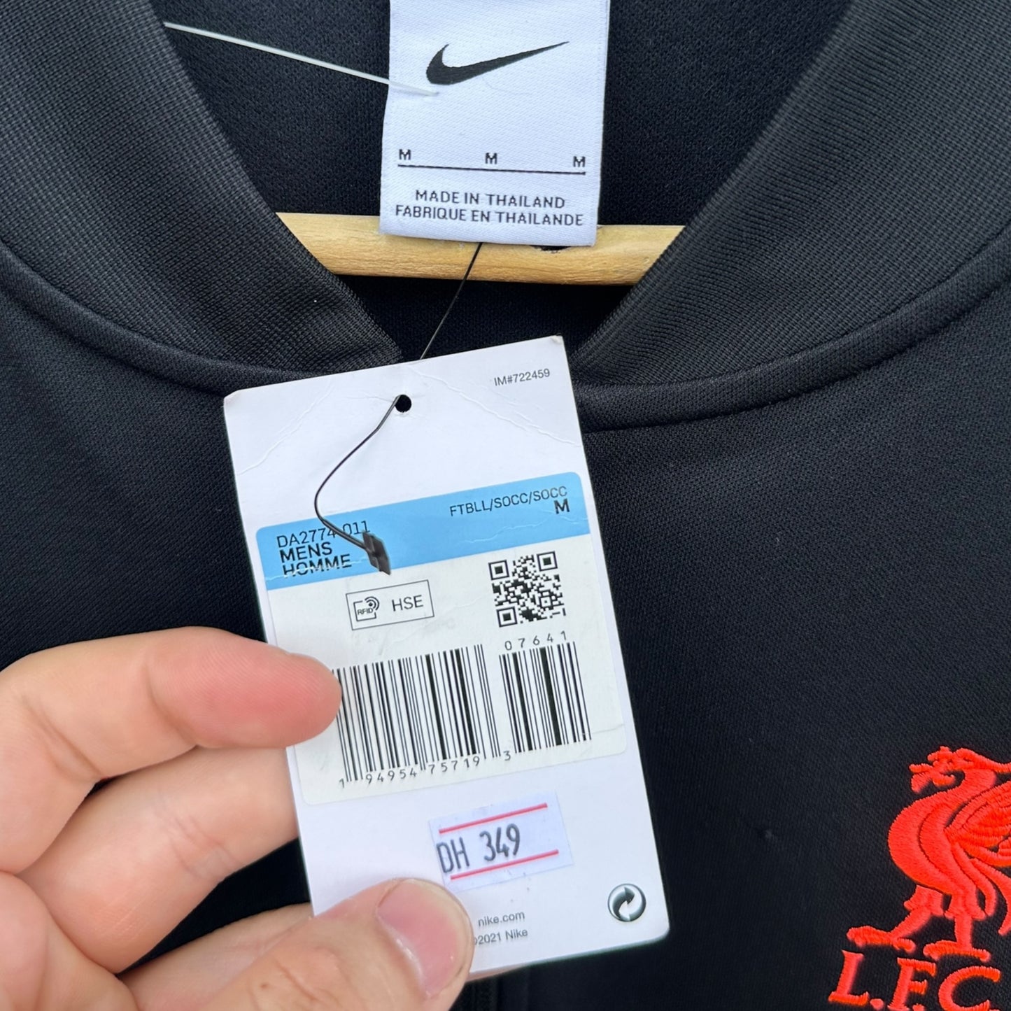 LIVERPOOL FC NIKE BLACK SOCCER TRACK JACKET NEW WITH TAGS