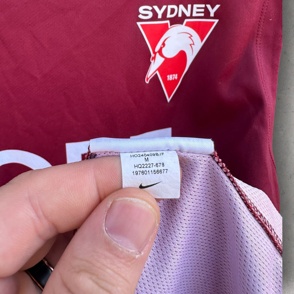 Sydney Swans Nike Plum Red Training AFL Singlet Player Issued