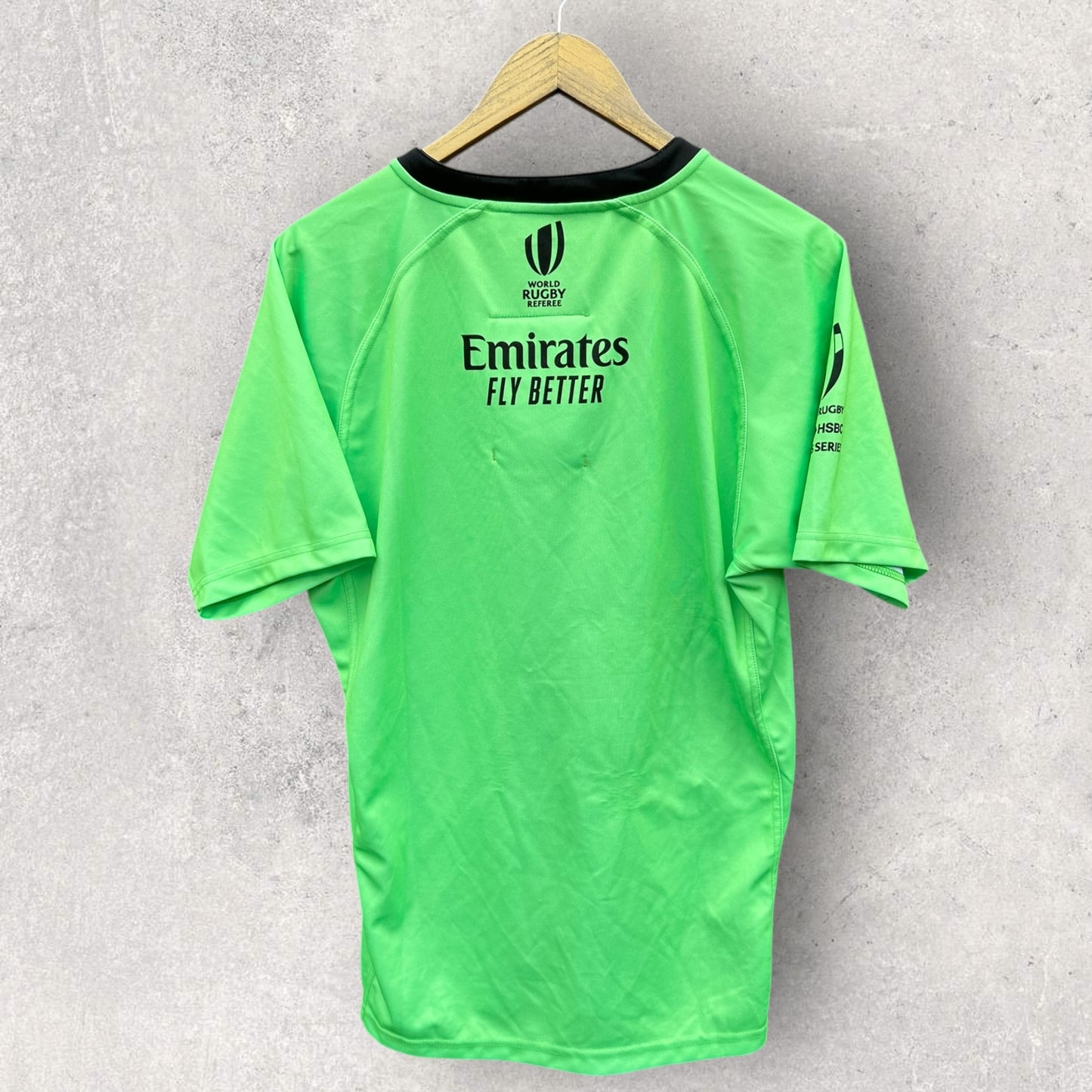 WORLD RUGBY REFEREES LONDON 7S MATCH WORN JERSEY SIGNED BY REFEREES FROM TOURNAMENT