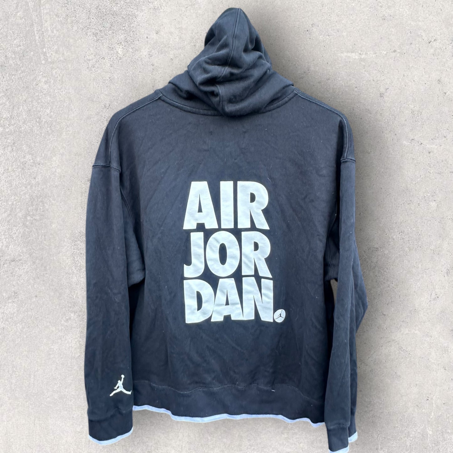 NIKE AIR JORDAN BLACK PULLOVER HOODED JUMPER