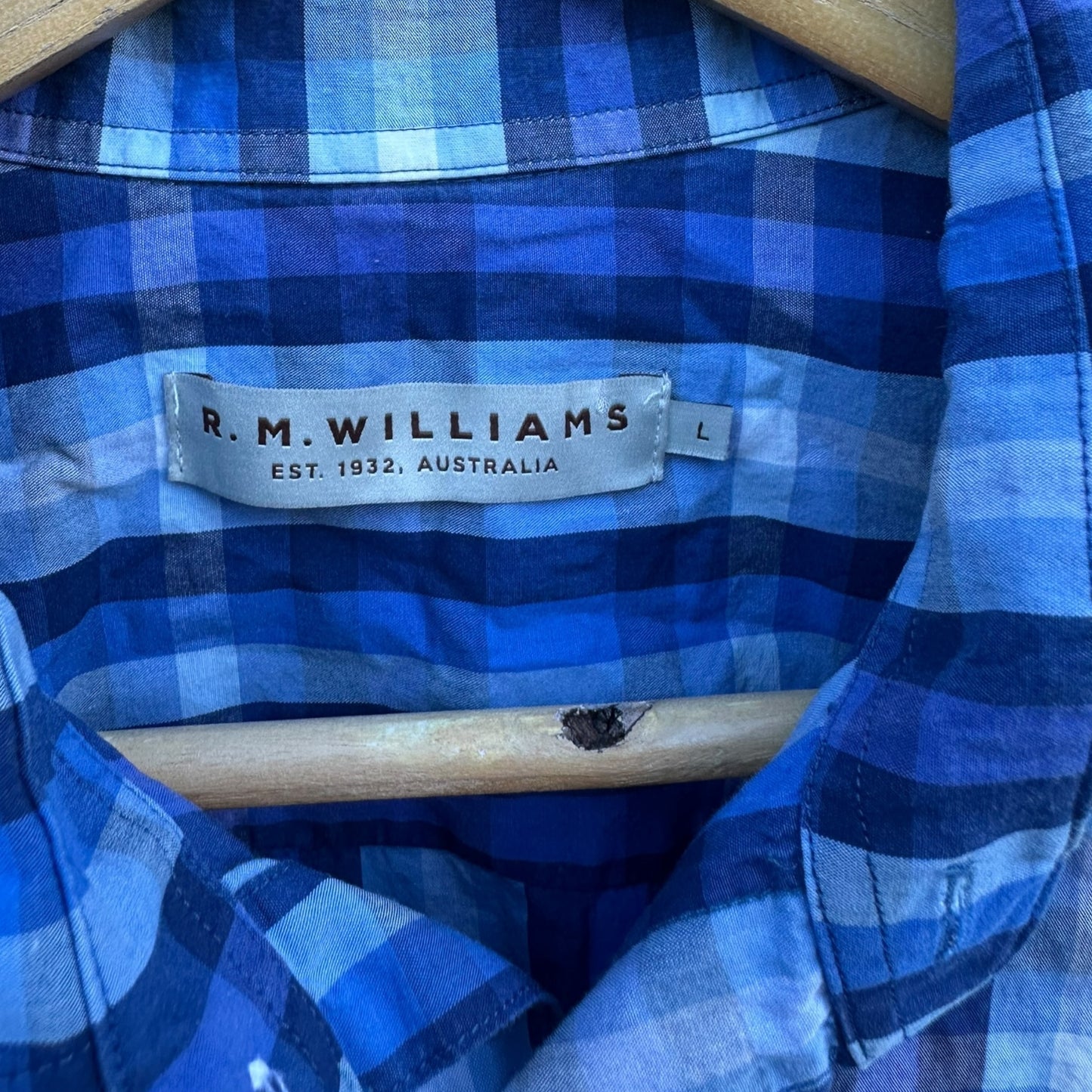 RM WILLIAMS BLUE SHORT SLEEVE CHECKERED SHIRT