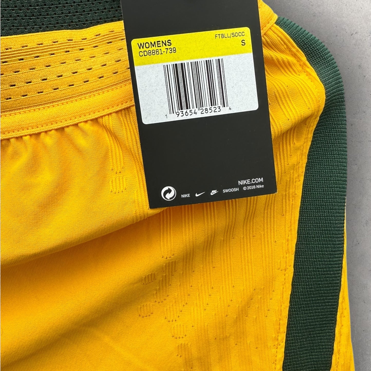AUSTRALIAN SOCCEROOS NIKE VAPORTKNIT SHORTS BRAND NEW WITH TAGS