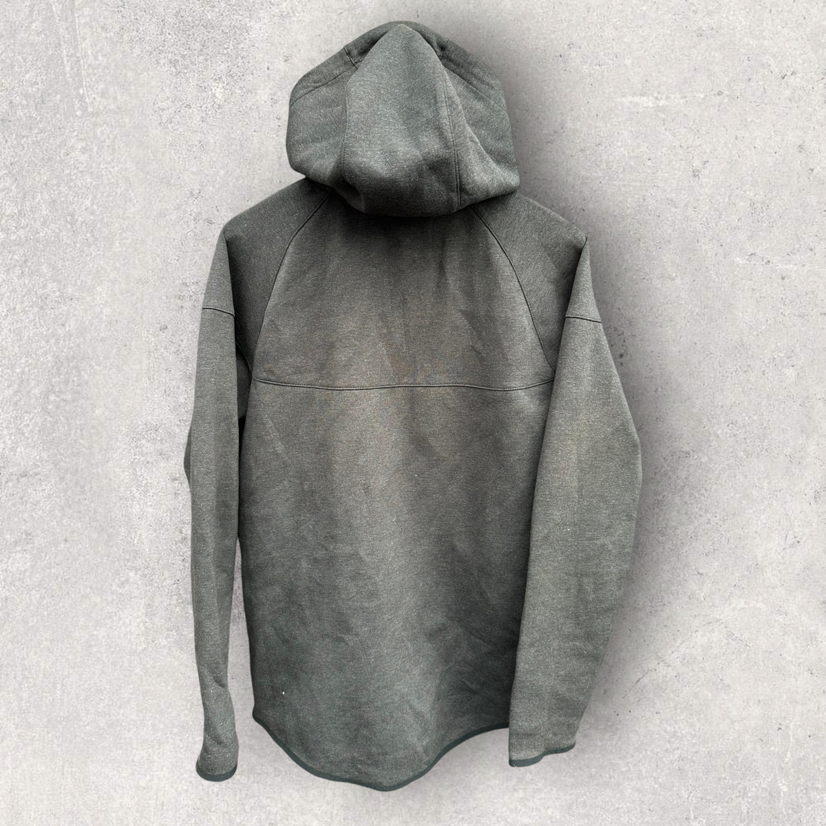 Grey Tech Jacket NIKE GREY TECH FLEECE HOODED JACKET – THRILLOFTHETHRIFT