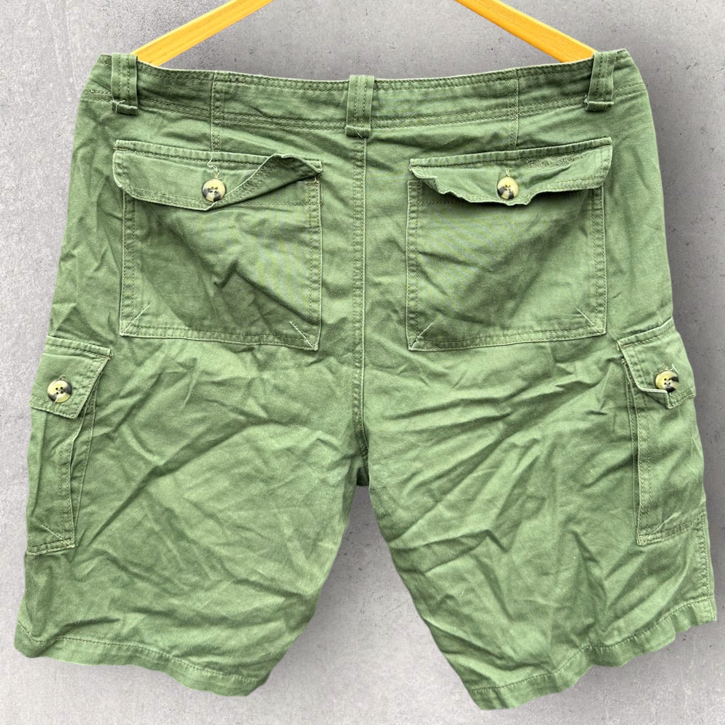 BEN SHERMAN OLIVE GREEN CARGO SHORTS