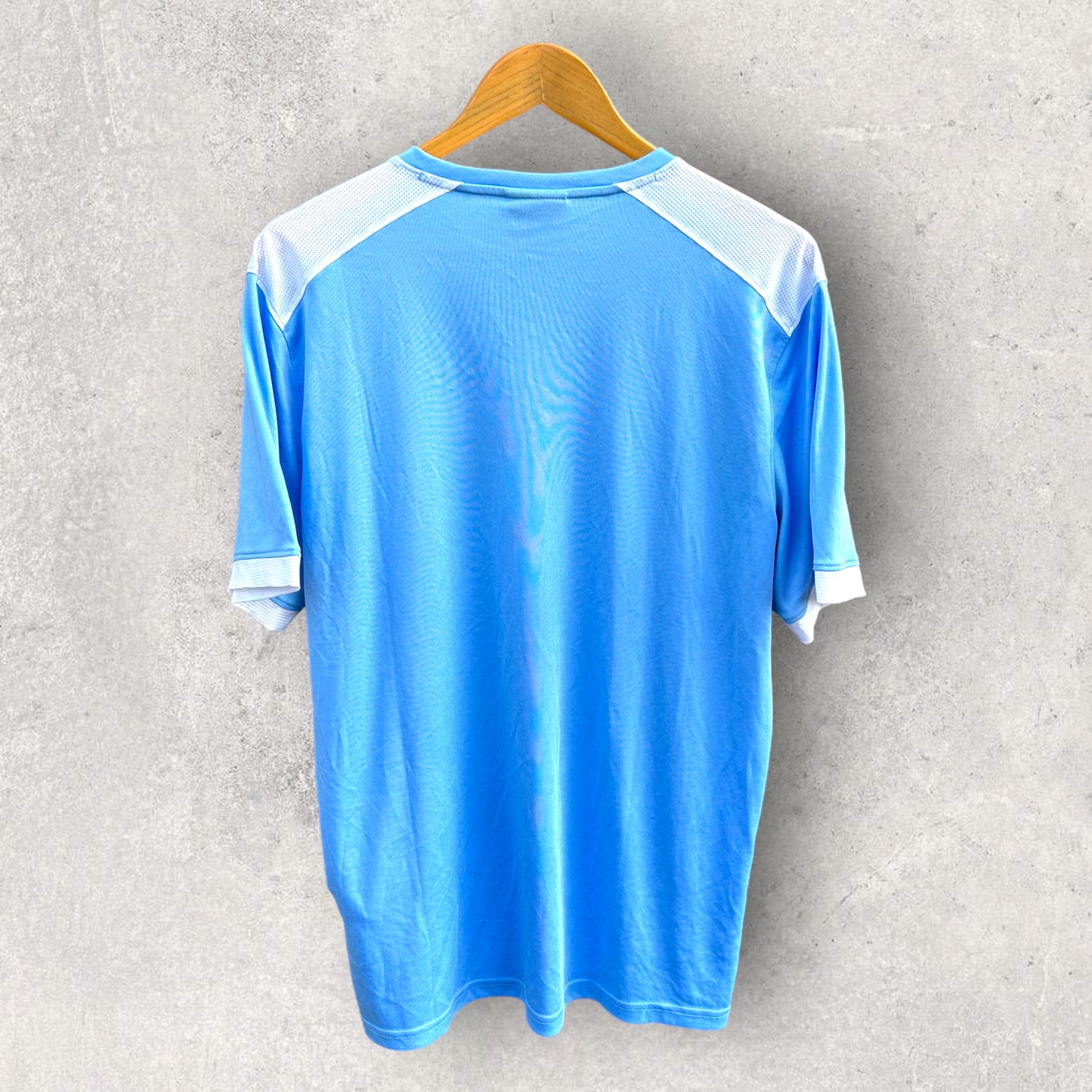 SYDNEY FC UNDER ARMOUR TRAINING JERSEY