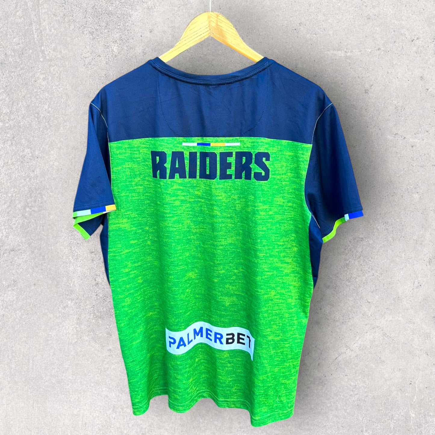 PASAMI SAULO CANBERRA RAIDERS 2024 PLAYER WORN TRAINING SHIRT + SIGNED