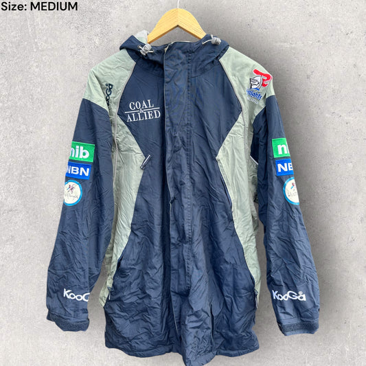 NEWCASTLE KNIGHTS KOOGA BENCH COAT FLEECE JACKET