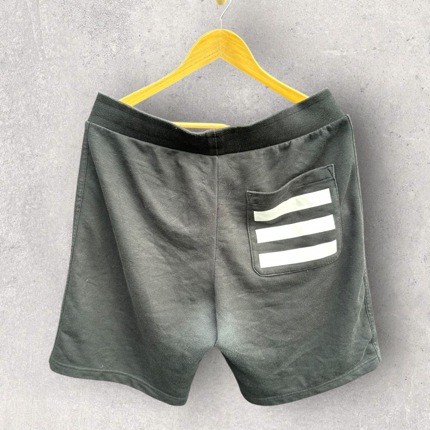 ADIDAS BLACK SWEAT SHORTS