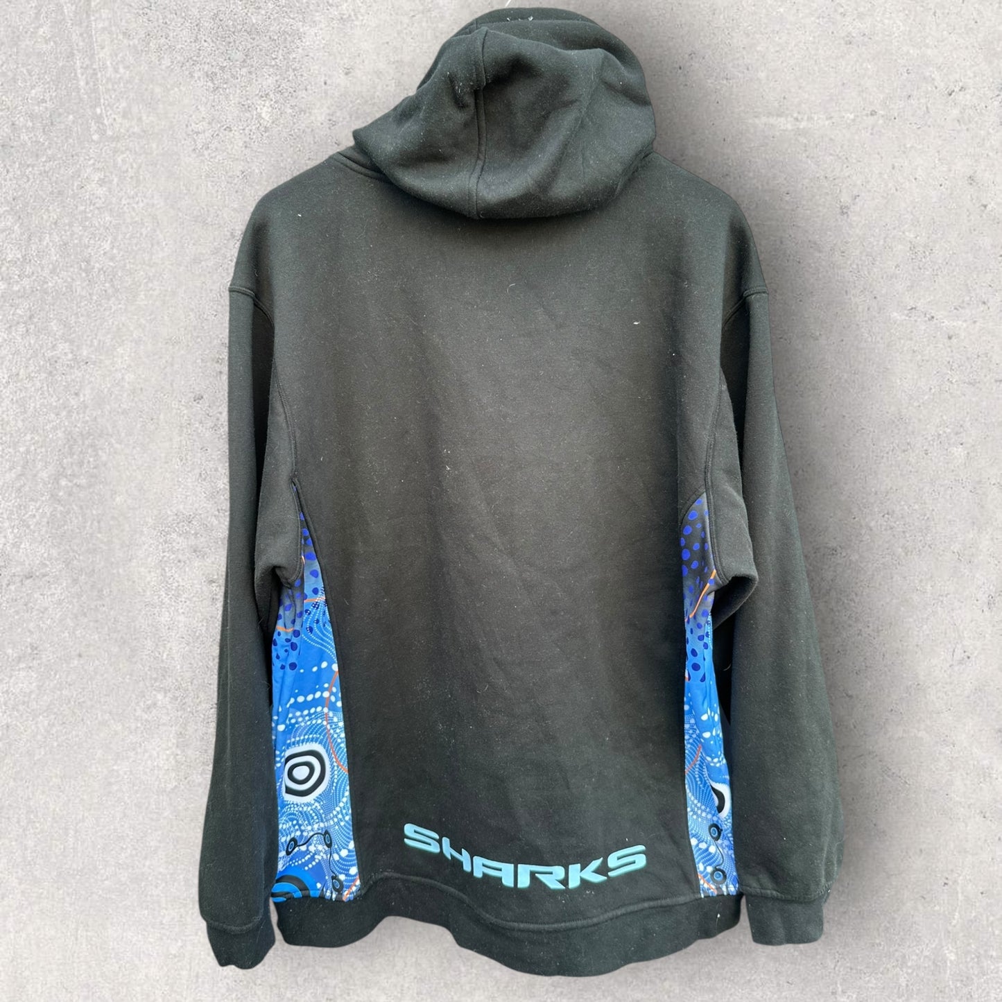 CRONULLA SHARKS 2025 INDIGENOUS HOODIE PLAYER ISSUED TOM HAZLETON