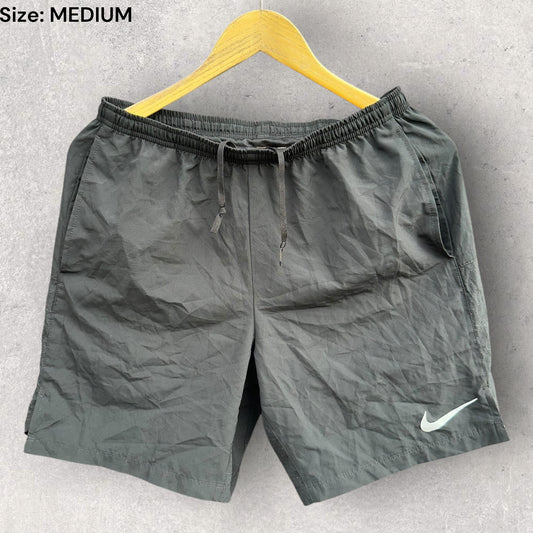 NIKE DRI-FIT BLACK RUNNING SHORTS