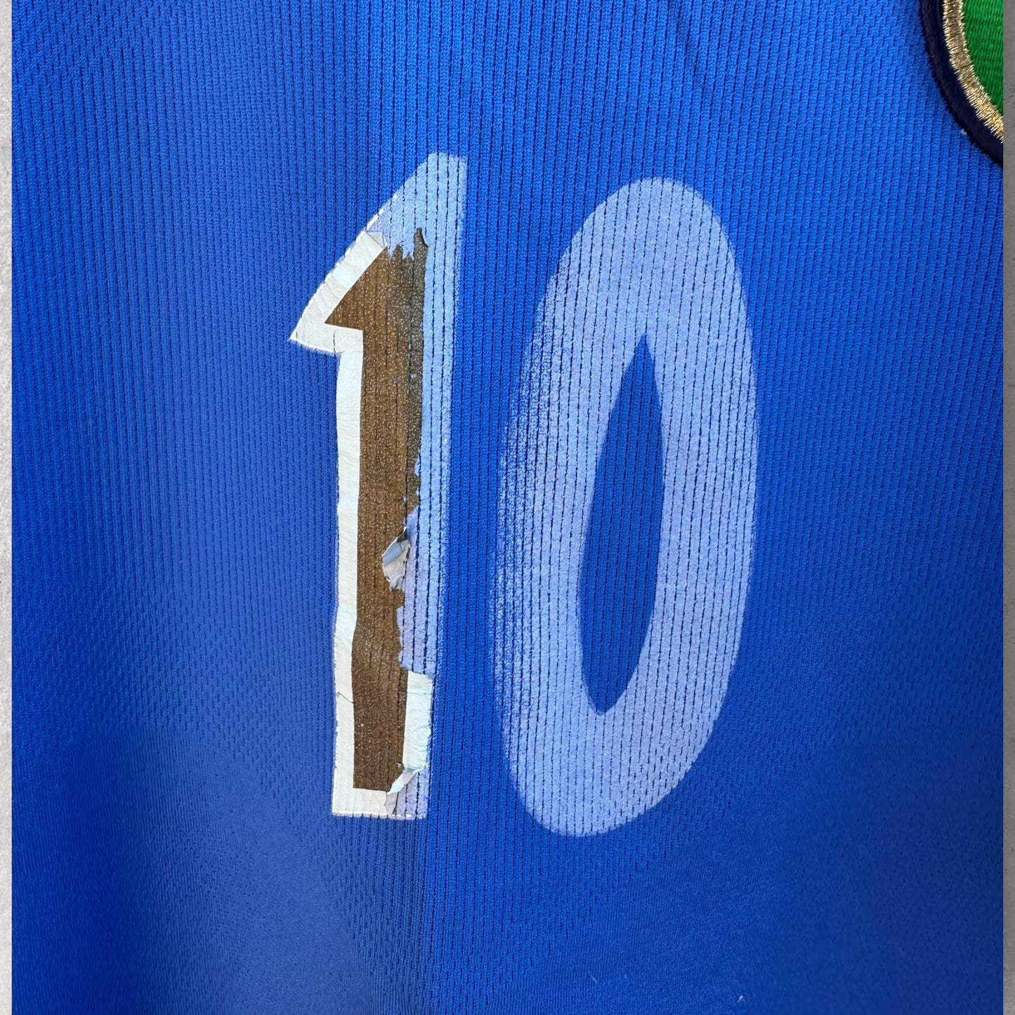 Francesco TOTTI Italy 2004 Puma Home Football Vintage Jersey