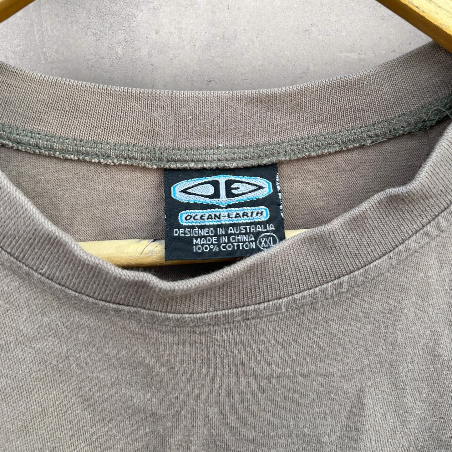 OCEAN EARTH VINTAGE SURFWEAR SHIRT