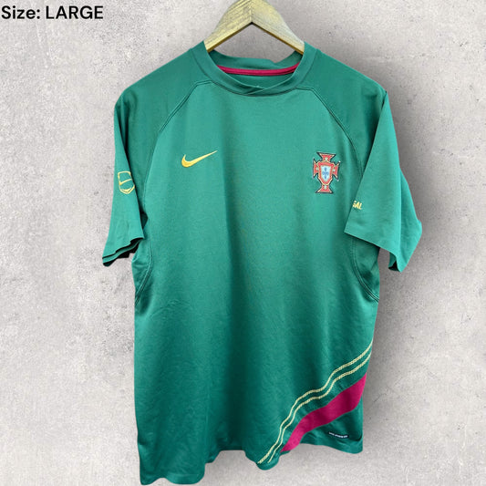 PORTUGAL 2006 PRE MATCH NIKE TRAINING JERSEY