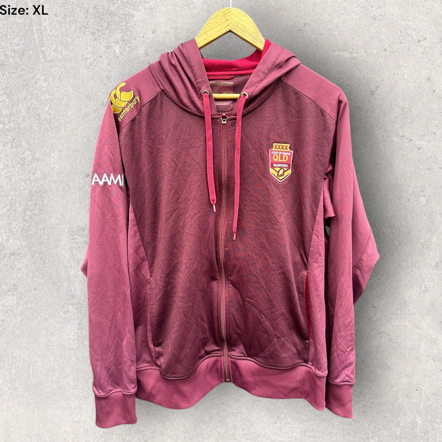 QUEENSLAND MAROONS CANTERBURY HOODED JUMPER