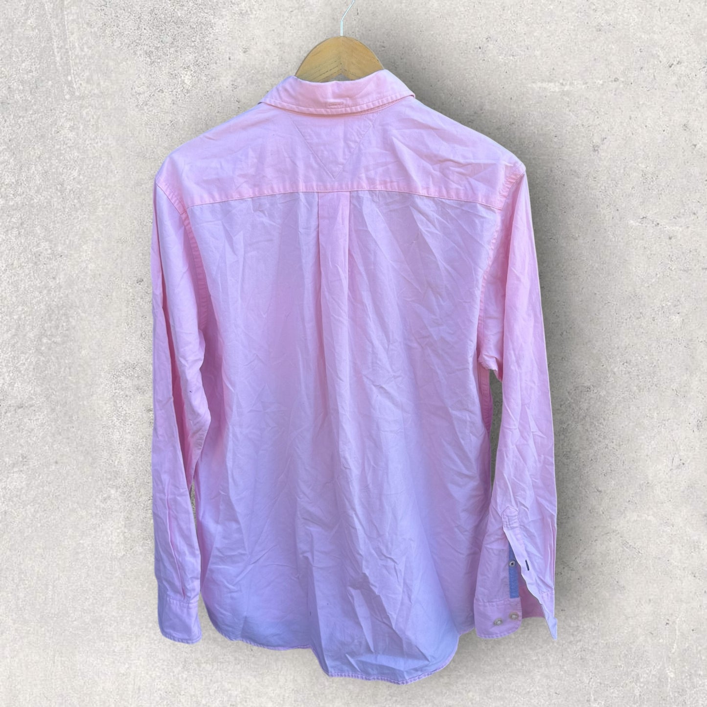 TOMMY HILFIGER PINK BUTTON UP LONG SLEEVE DRESS SHIRT
