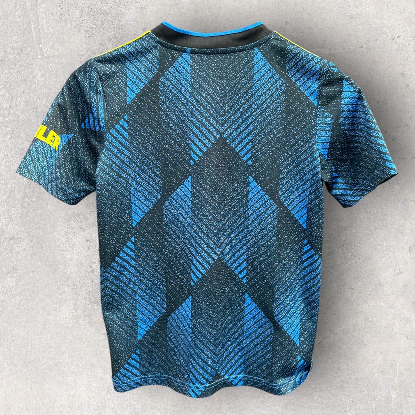 MANCHESTER UNITED 2021-2022 ADIDAS THIRD JERSEY