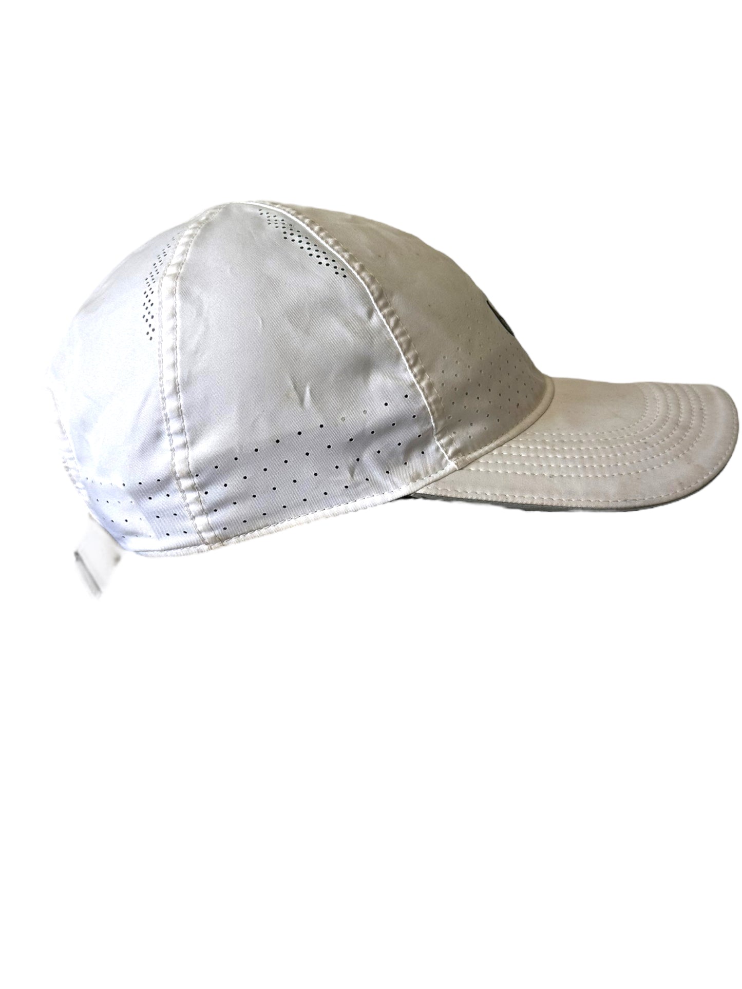 NIKE FEATHERLIGHT WHITE DRI FIT HAT