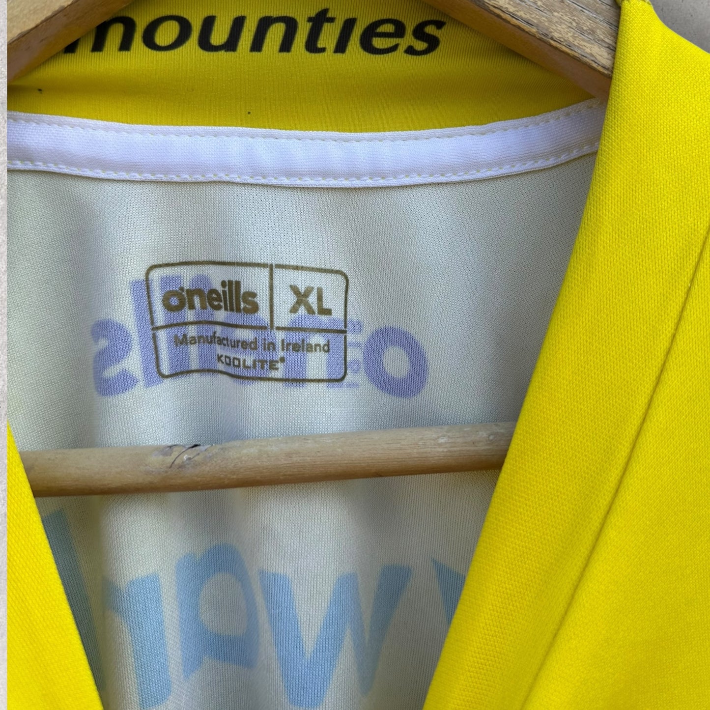 MOUNTIES NSW RUGBY LEAGUE TRAINERS SHIRT