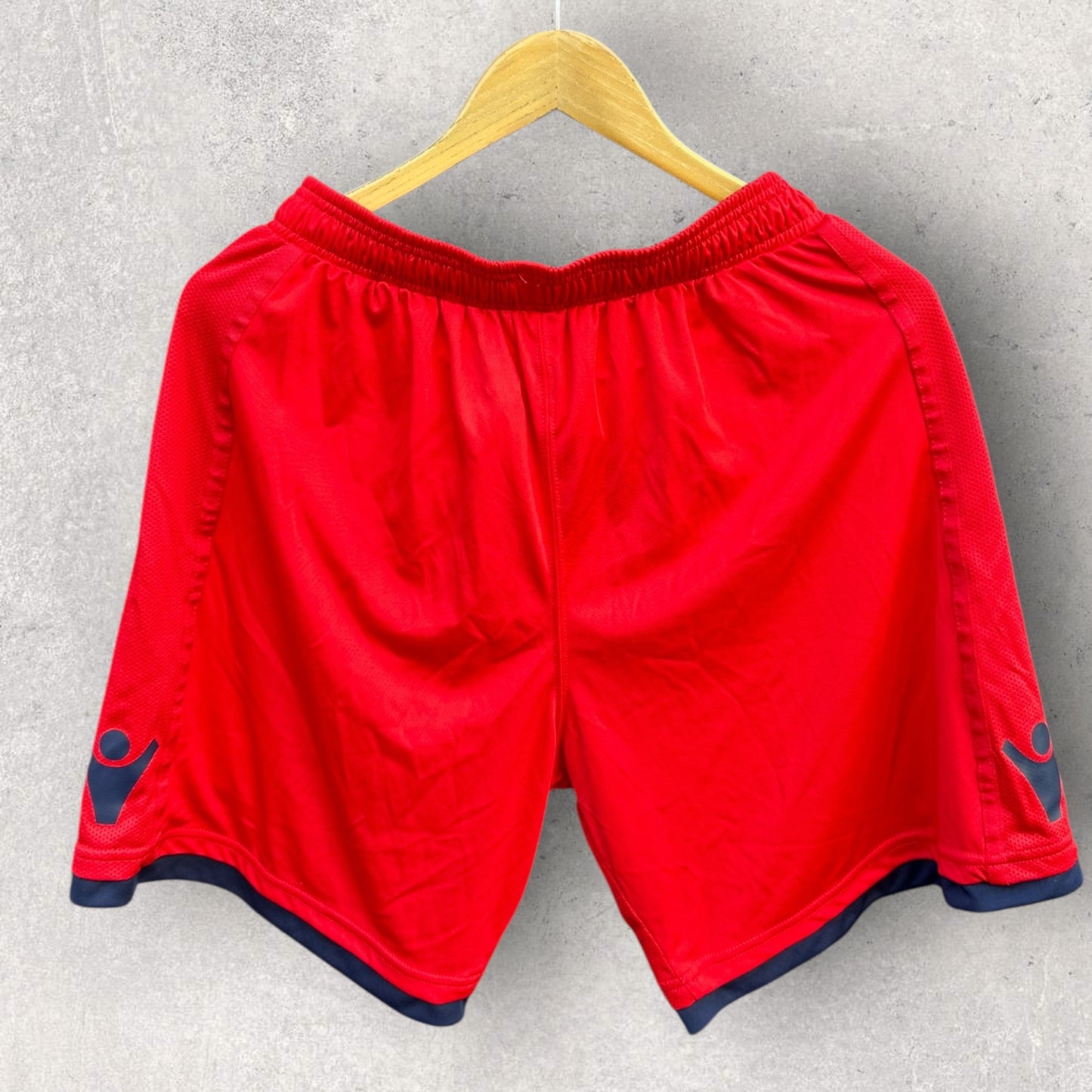 ADELAIDE UNITED MACRON TRAINING RED SHORTS