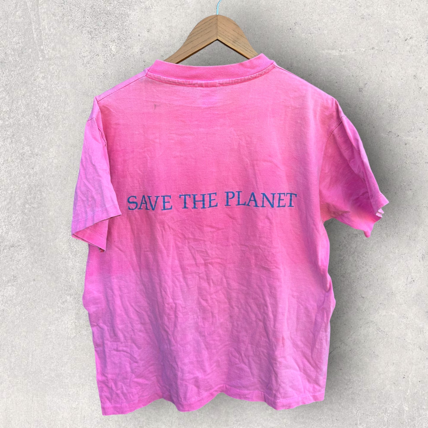 HARD ROCK CAFE ORLANDO ANVIL VINTAGE PINK T-SHIRT “SAVE THE PLANET”