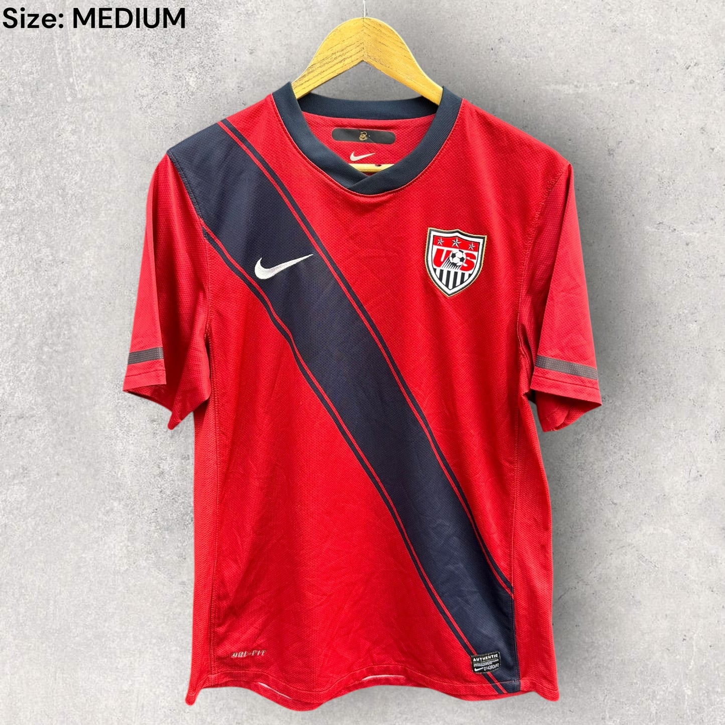 USA 2011 FOOTBALL NIKE JERSEY