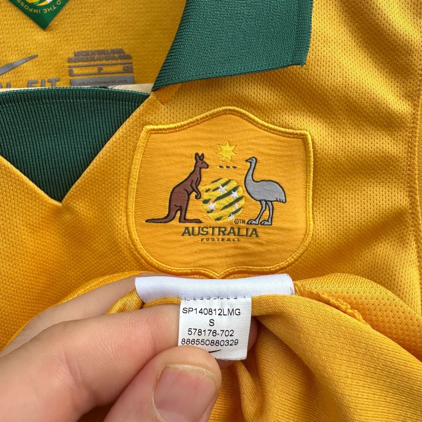 AUSTRALIAN SOCCEROOS NIKE 2014 HOME KIDS FOOTBALL JERSEY