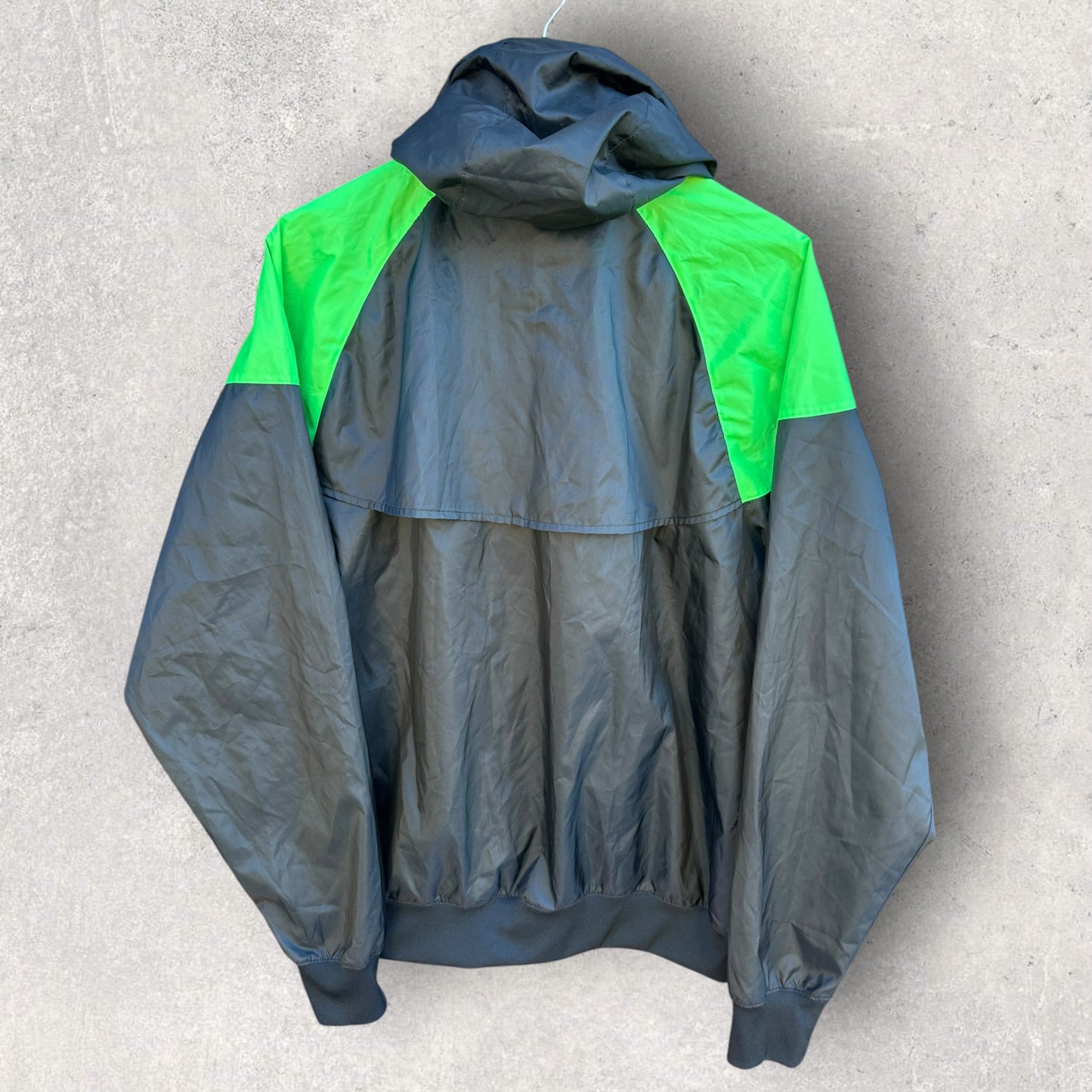 Liverpool FC Nike Windrunner Green & Black Hooded Football Jacket