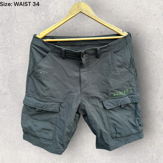 Oakley Golf Cargo Black Performance Shorts