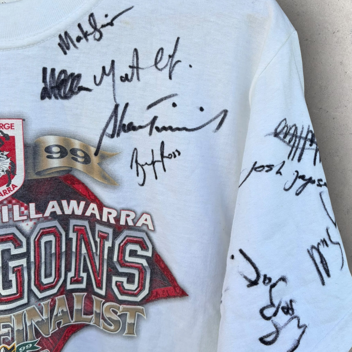 St George Illawarra Dragons 1999 Grand Final Shirt Signed By Squad