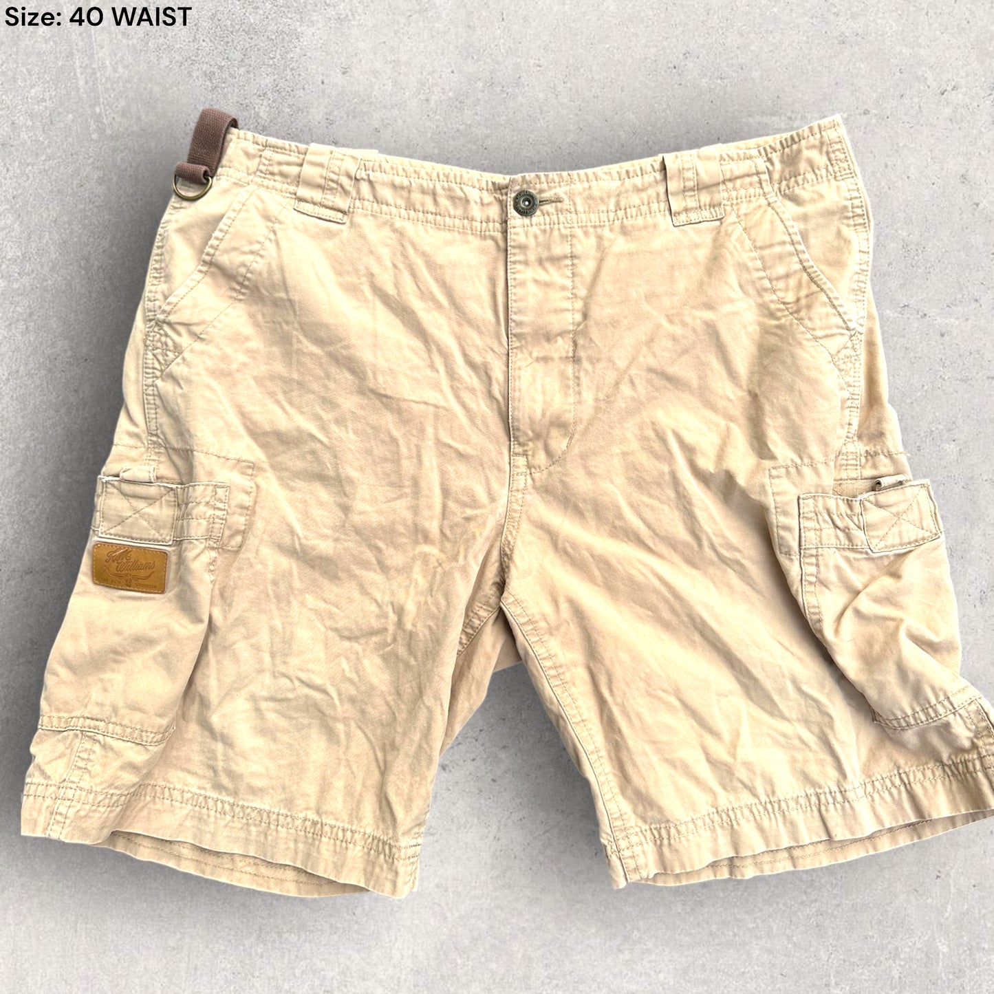 RM WILLIAMS BEIGE CARGO SHORTS VINTAGE