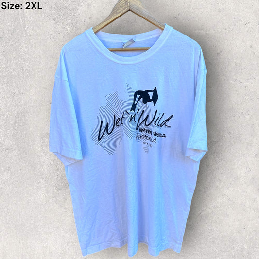 Wet ‘n’ Wild Gold Coast White Vintage Short Sleeve Shirt